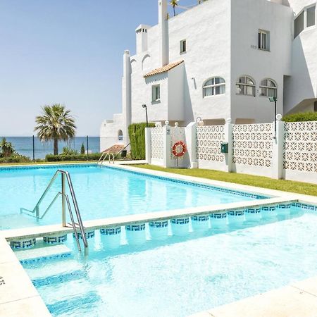 Front Sea View Apartment Estepona Dış mekan fotoğraf