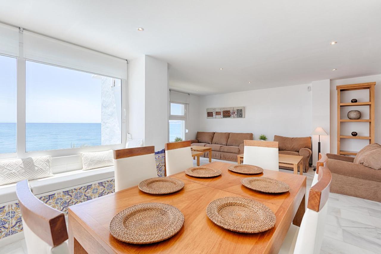Front Sea View Apartment Estepona Dış mekan fotoğraf