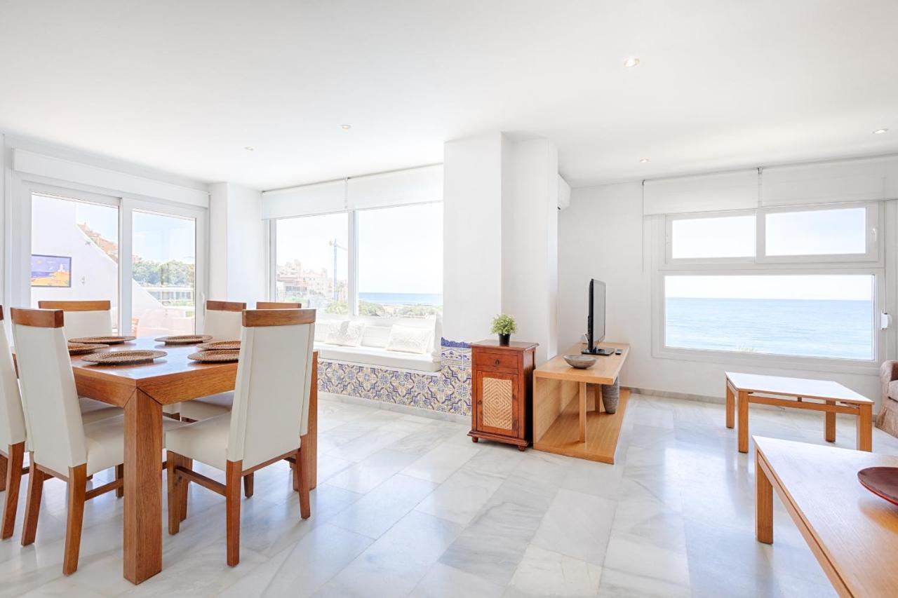 Front Sea View Apartment Estepona Dış mekan fotoğraf