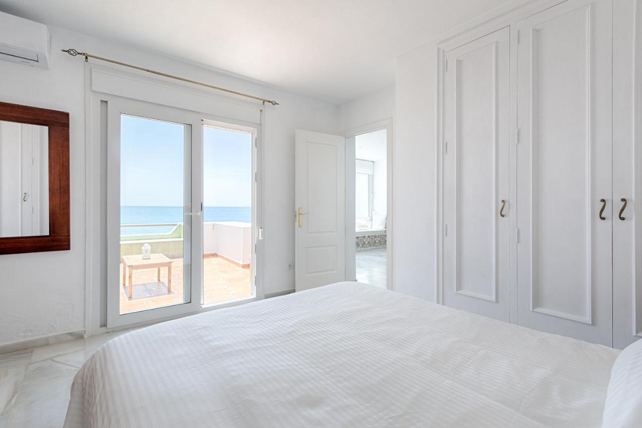 Front Sea View Apartment Estepona Dış mekan fotoğraf